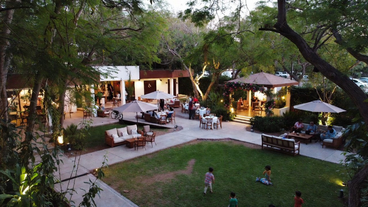 4 Si habrá niños, adultos mayores o invitados de fuera